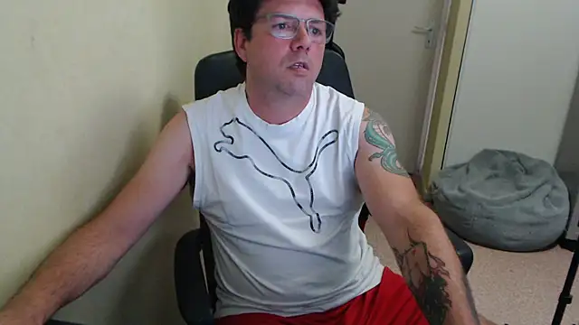 blueandwhite1 online show from 07/28/26, 02:13