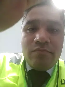 Snapshot of danigarci2307 chatting on 10/07/25, 08:50 danigarci2307 online show from 10/07/25, 08:50