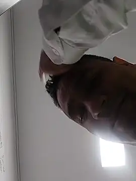 danigarci2307 online show from 11/06/25, 10:10