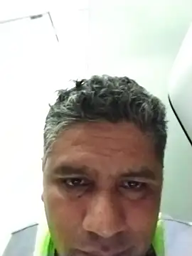 danigarci2307 online show from 11/17/25, 09:09