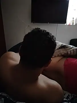 danigarci2307 online show from 11/19/25, 01:44