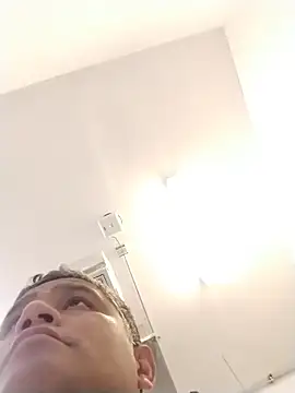 danigarci2307 online show from 02/09/26, 05:28