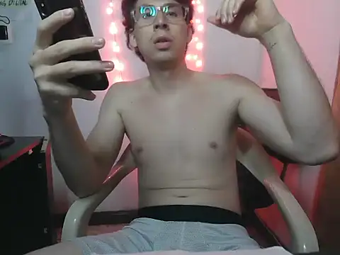 LiamMason online show from 01/13/26, 03:23