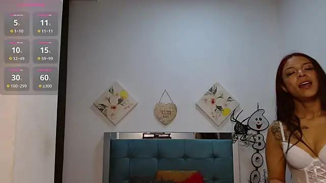 Sara f W online show from 11/01/25, 12:12