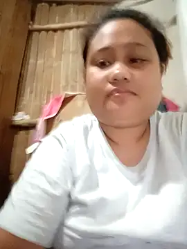 Snapshot of Weng_31 chatting on 05/31/26, 02:35 Weng 31 online show from 05/31/26, 02:35