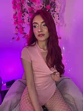 LucyGray online show from 11/12/25, 06:14