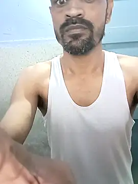 Snapshot of Mr_xxx007@xh chatting on 09/27/25, 03:11 Mr xxx007xh online show from 09/27/25, 03:11