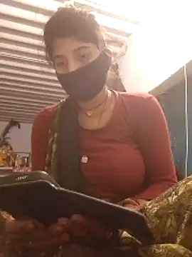 Maya5656 online show from 11/28/25, 03:58