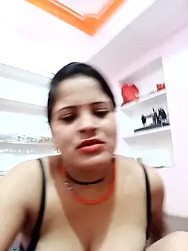 Snapshot of Sexi_savitri chatting on 09/13/25, 10:20 Sexi savitri online show from 09/13/25, 10:20