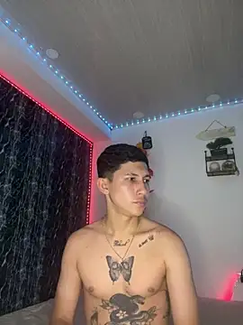 Alejandro BigCock22 online show from 09/15/25, 02:33