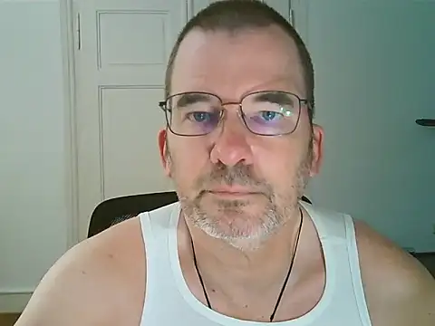 stallionrider88 online show from 05/31/26, 06:09