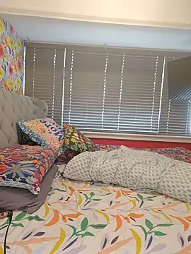 Filthymaddymilfy25 online show from 06/14/26, 09:44