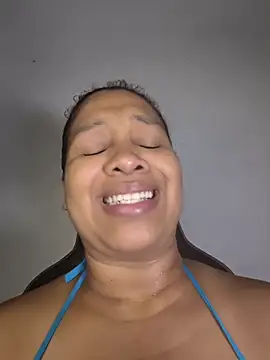 Snapshot of Yera_brown69 chatting on 05/24/26, 02:05 Yera brown69 online show from 05/24/26, 02:05