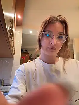 RebekaRose online show from 11/28/25, 12:13