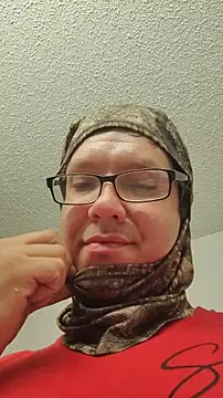 Snapshot of bigdickdaddy12691 chatting on 10/16/25, 12:44 bigdickdaddy12691 online show from 10/16/25, 12:44