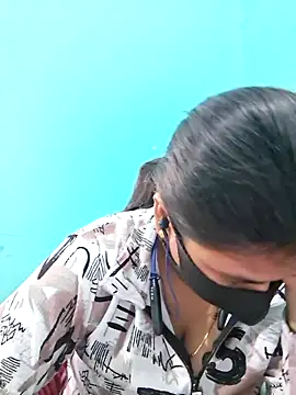Snapshot of DivyaBhabhi69@xh chatting on 05/07/26, 06:41 DivyaBhabhi69xh online show from 05/07/26, 06:41