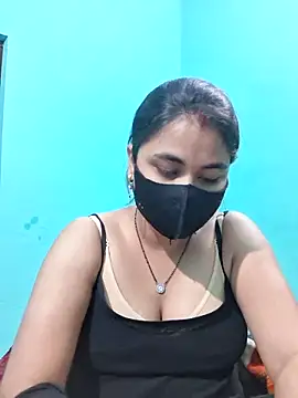 Snapshot of DivyaBhabhi69@xh chatting on 05/20/26, 07:42 DivyaBhabhi69xh online show from 05/20/26, 07:42
