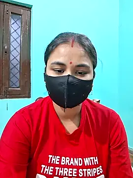 Snapshot of DivyaBhabhi69@xh chatting on 06/01/26, 01:46 DivyaBhabhi69xh online show from 06/01/26, 01:46