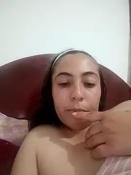 Snapshot of AlessandraPazzi chatting on 05/06/26, 04:08 AlessandraPazzi online show from 05/06/26, 04:08