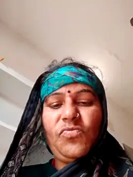 Suhani hot12 online show from 02/03/26, 09:47