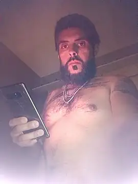 hornylatino702 online show from 02/18/26, 11:06