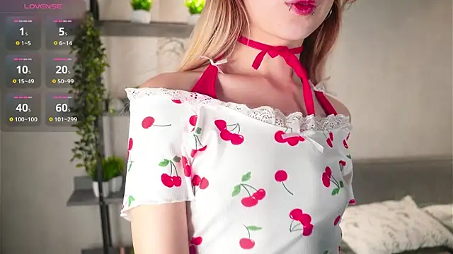 CameliaGlaue online show from 10/07/25, 10:12