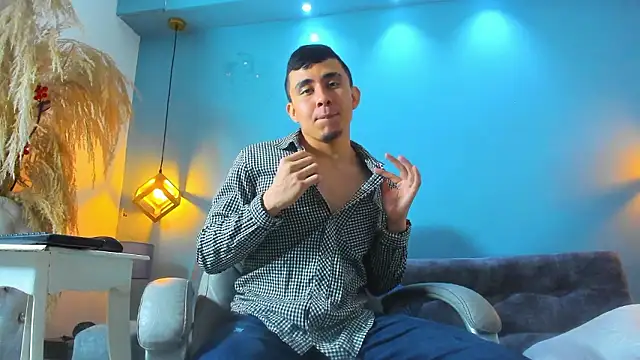 Eross Santy online show from 02/10/26, 01:15