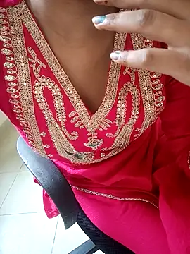 Pool Girls online show from 12/18/25, 08:20