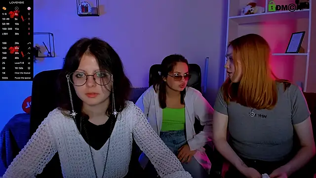 samanta hotty online show from 10/19/25, 07:14