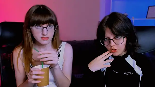 samanta hotty online show from 11/30/25, 08:13