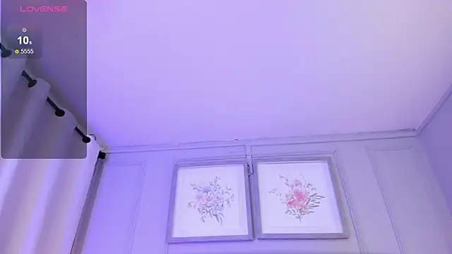 lux bitchx online show from 04/29/26, 04:16
