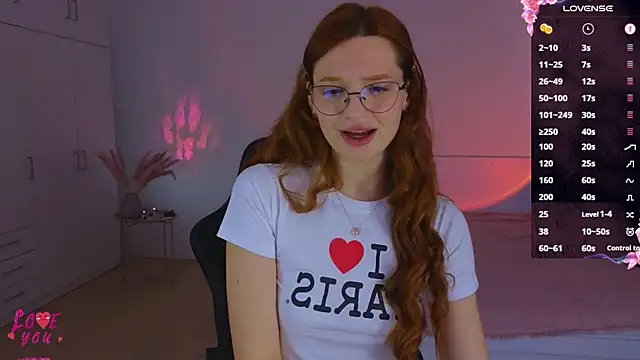 Snapshot of CuteAriel7 chatting on 05/05/26, 04:37 CuteAriel7 online show from 05/05/26, 04:37