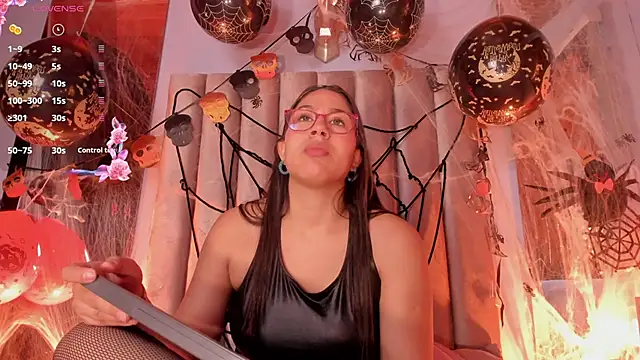 Karoline21 online show from 10/18/25, 01:12