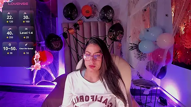 Karoline21 online show from 10/24/25, 02:08