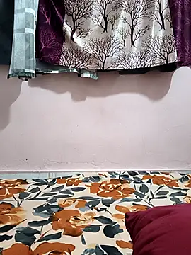 Snapshot of nice_touch9733 chatting on 09/20/25, 05:58 nice touch9733 online show from 09/20/25, 05:58