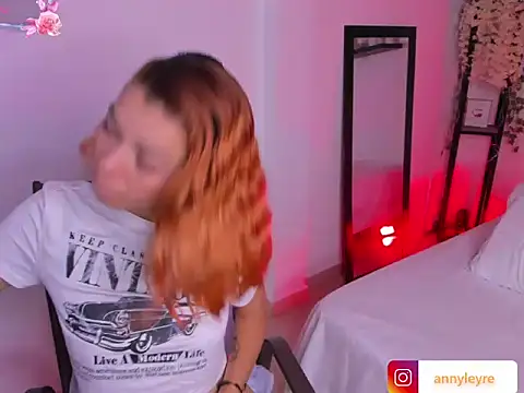 selene boyer online show from 12/05/25, 06:59