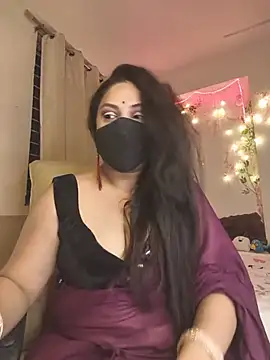 Snapshot of Indian_queen007 chatting on 06/10/26, 06:51 Indian queen007 online show from 06/10/26, 06:51