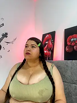 SafiroFer online show from 10/15/25, 09:04