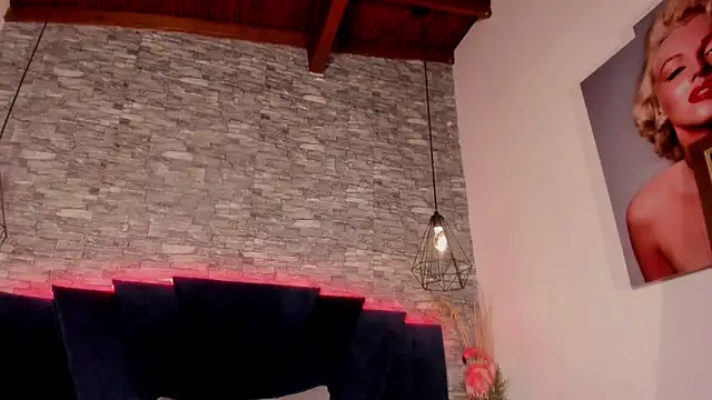 Emily Brown18 online show from 04/14/26, 04:40