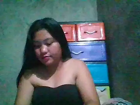 nikki zapphire online show from 04/12/26, 02:00