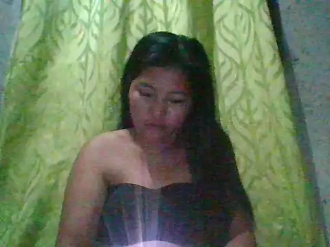 nikki zapphire online show from 04/20/26, 08:21