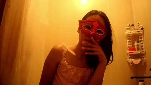 Luu-Lii777 online show from 01/08/26, 04:31