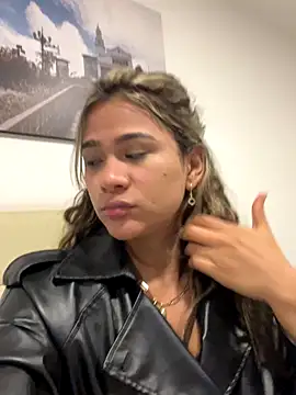 ParkKimsumi online show from 10/01/25, 05:02