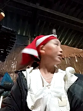 me-cute online show from 10/29/25, 11:28