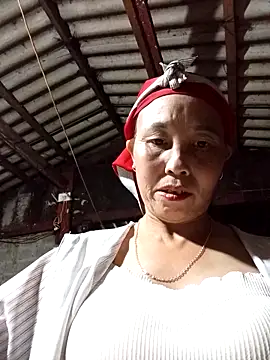 me-cute online show from 10/31/25, 11:55