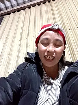 me-cute online show from 11/04/25, 11:53