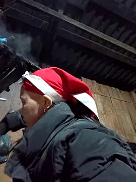 me-cute online show from 11/25/25, 01:44