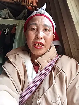 me-cute online show from 01/13/26, 01:11