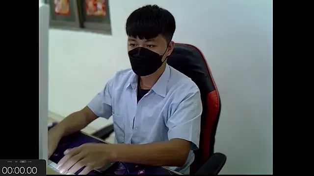 Snapshot of zhu000000 chatting on 10/02/25, 05:25 zhu000000 online show from 10/02/25, 05:25