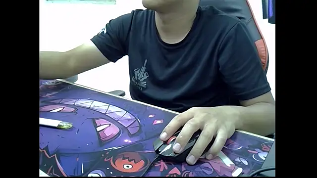 Snapshot of zhu000000 chatting on 10/09/25, 06:55 zhu000000 online show from 10/09/25, 06:55